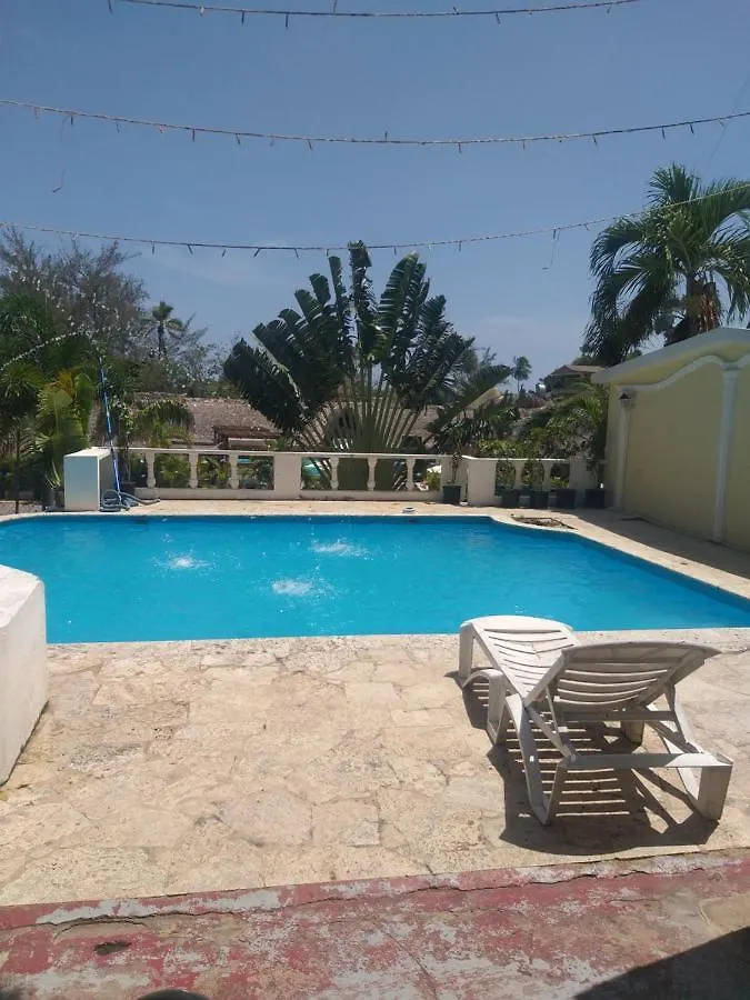 Club Tropical De Los Santos 博卡奇卡 3*,
