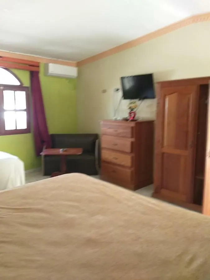 Club Tropical De Los Santos Boca Chica Hotel